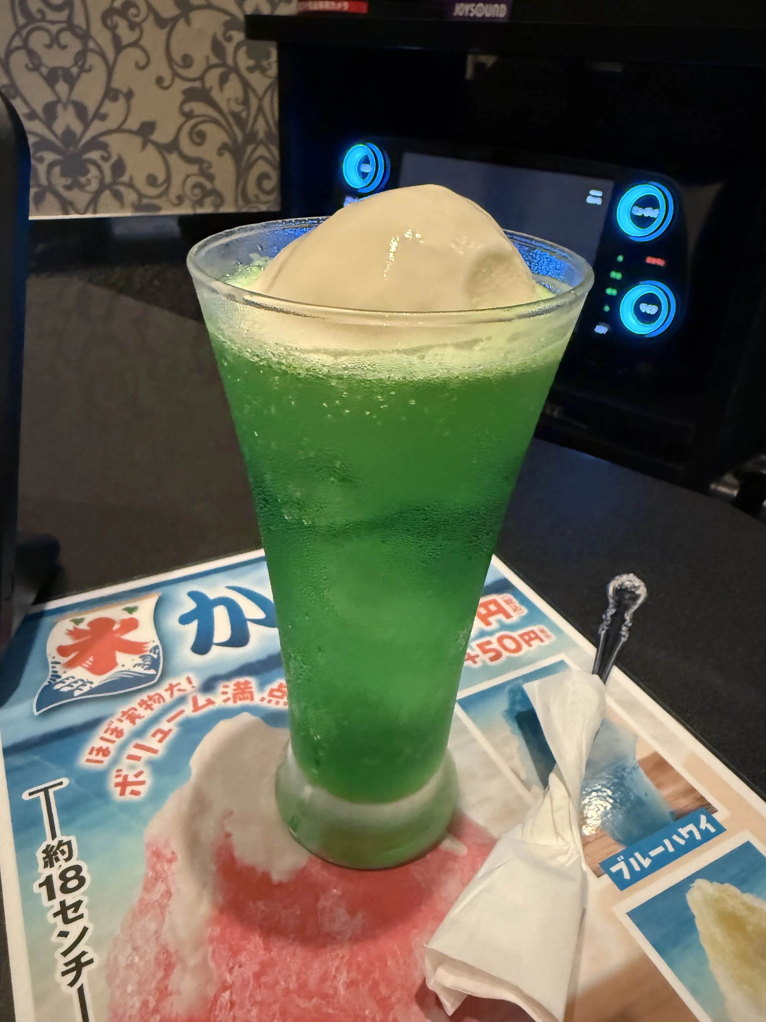 KTV吃的蜜瓜雪糕